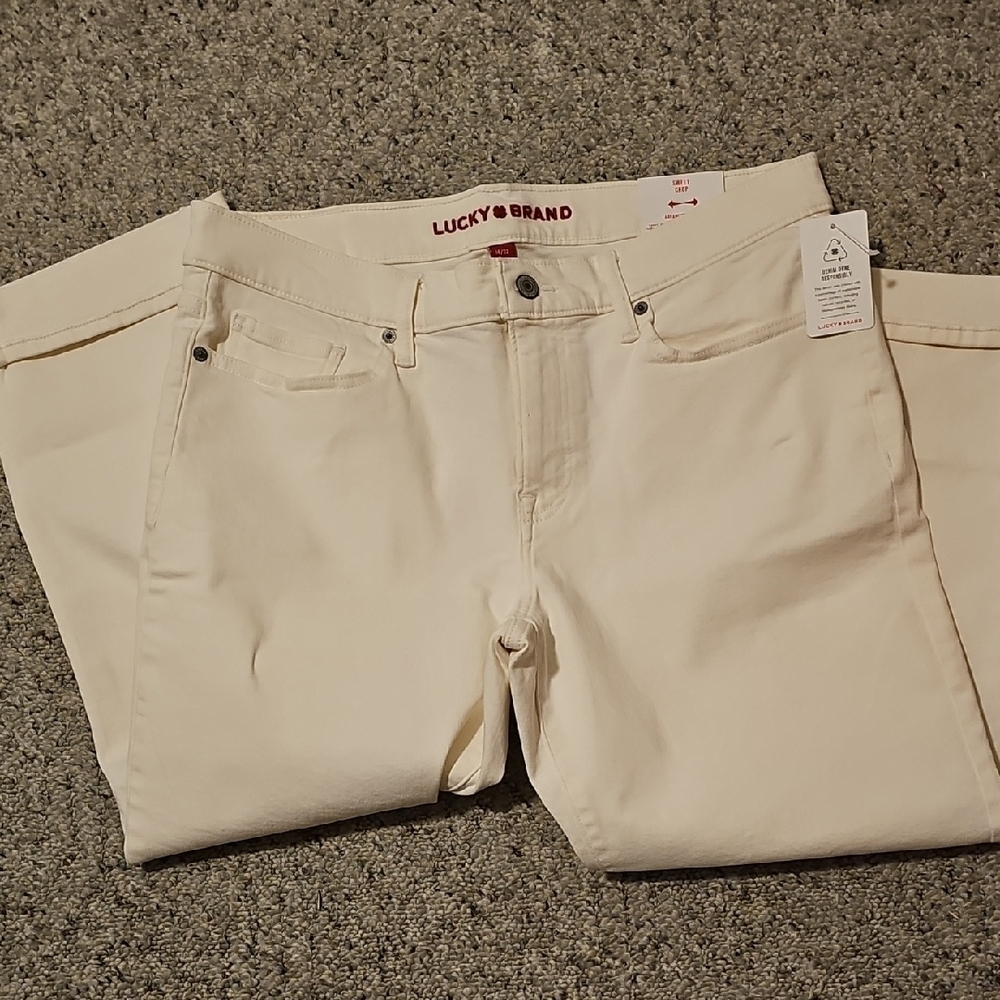 Lucky Brand Women's Sweet Crop Advamced Stretch Cream Jeans NWT